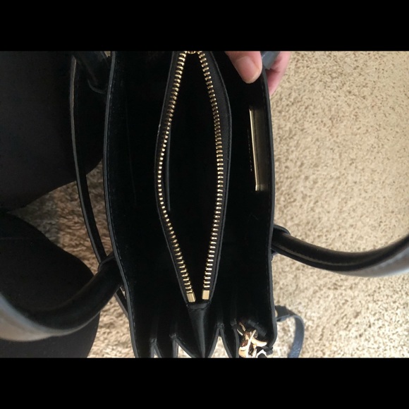 MICHAEL KORS Mercer Crossbody bag - Picture 7 of 16